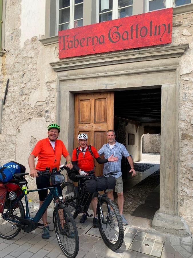 Appartamento Taverna Gattolini เวนโซเน ภายนอก รูปภาพ