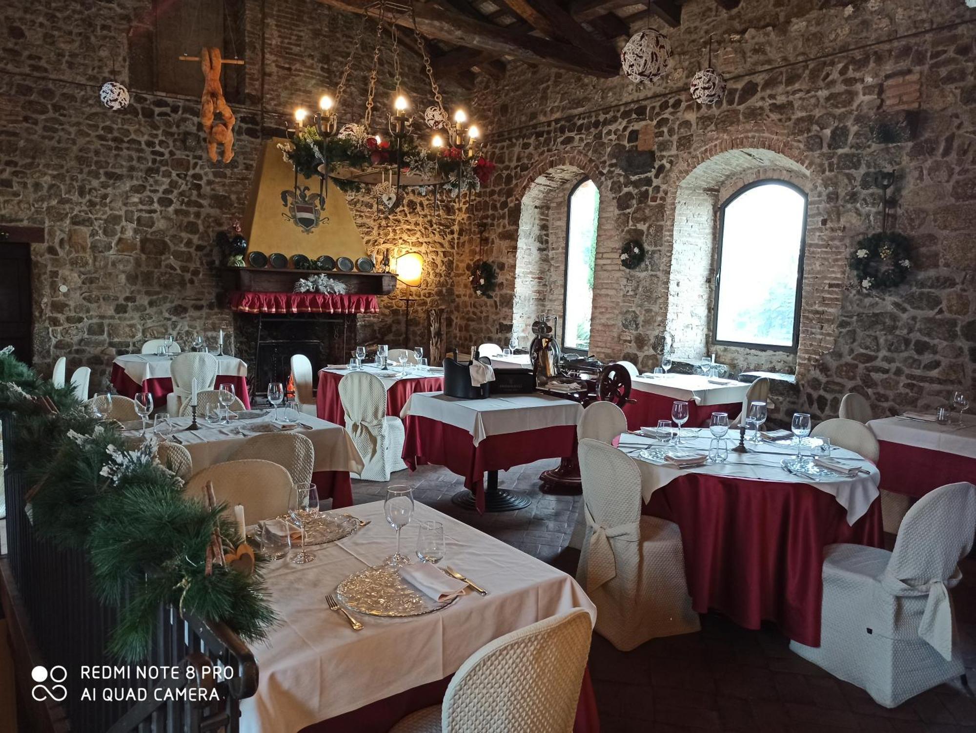 Appartamento Taverna Gattolini เวนโซเน ภายนอก รูปภาพ