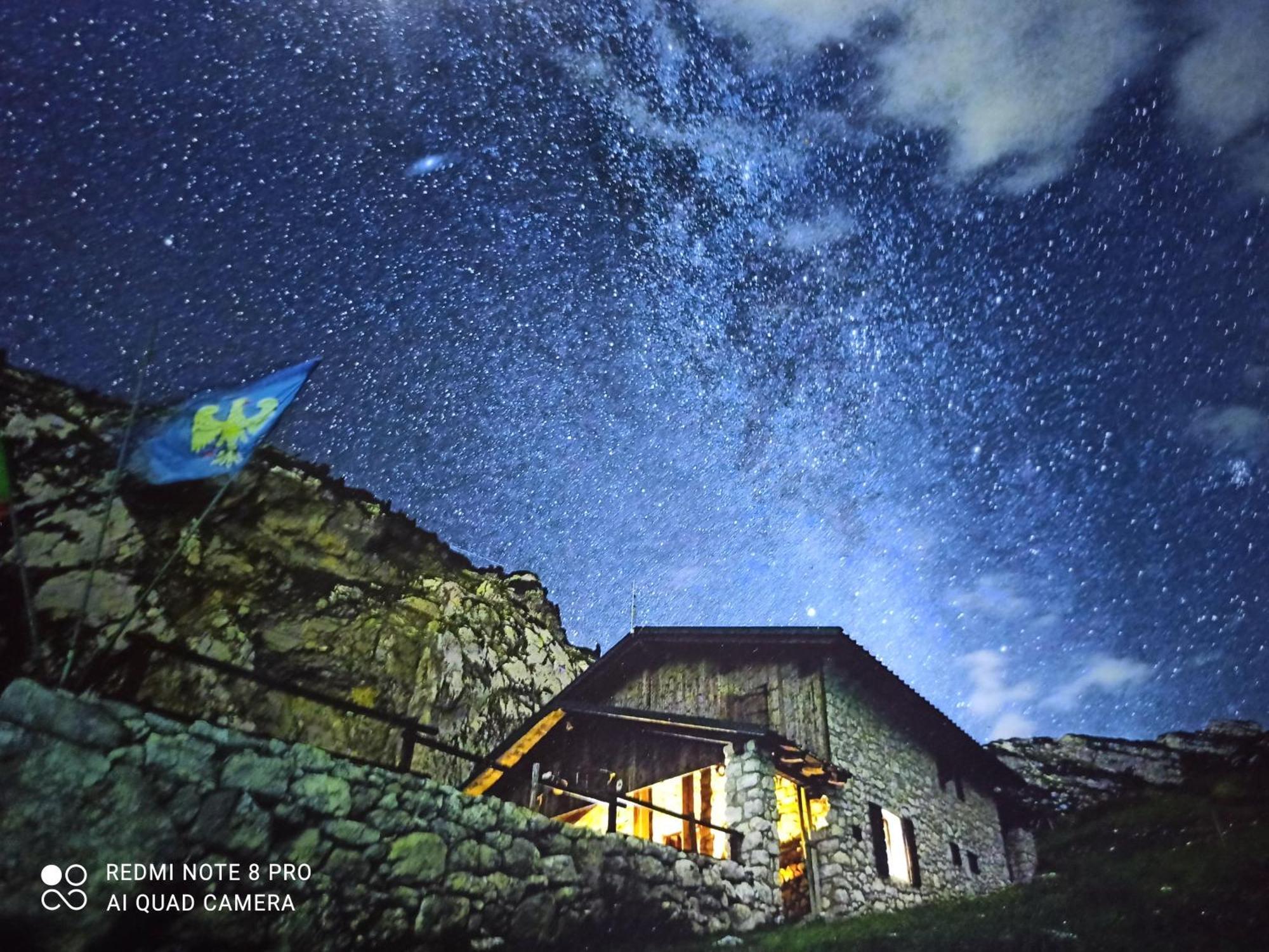 Appartamento Taverna Gattolini เวนโซเน ภายนอก รูปภาพ