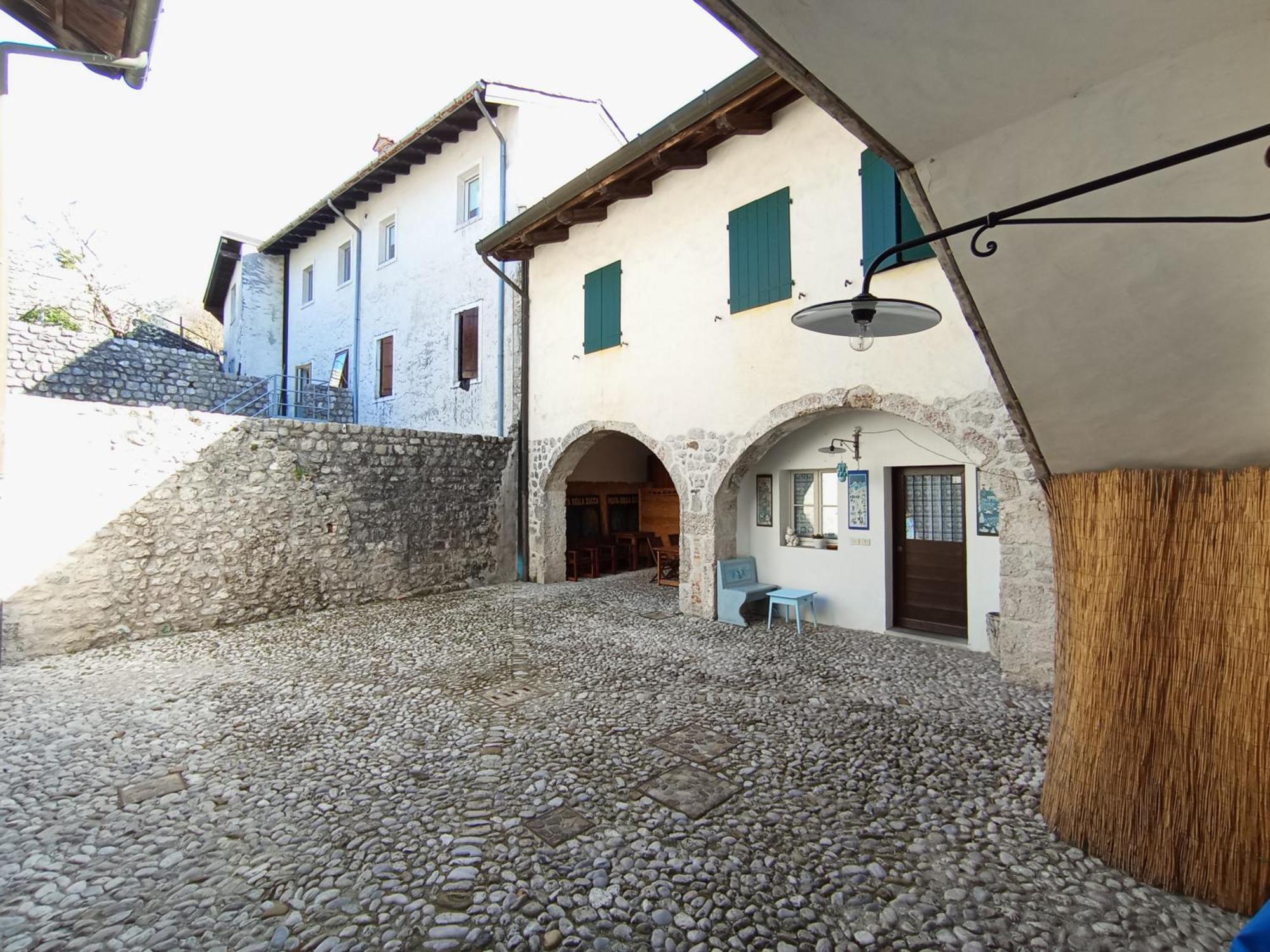 Appartamento Taverna Gattolini เวนโซเน ภายนอก รูปภาพ